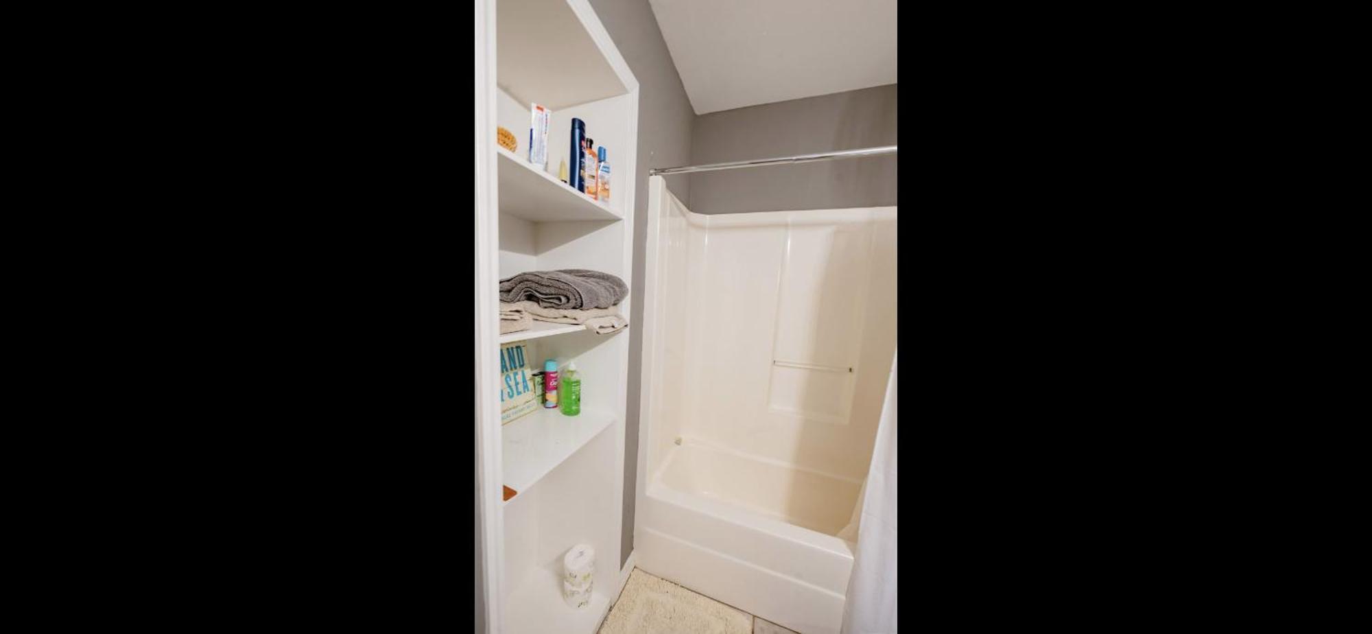 Family Friendly Home In Walking District, 5 Minutes From Beach ガルフ・ショアーズ エクステリア 写真