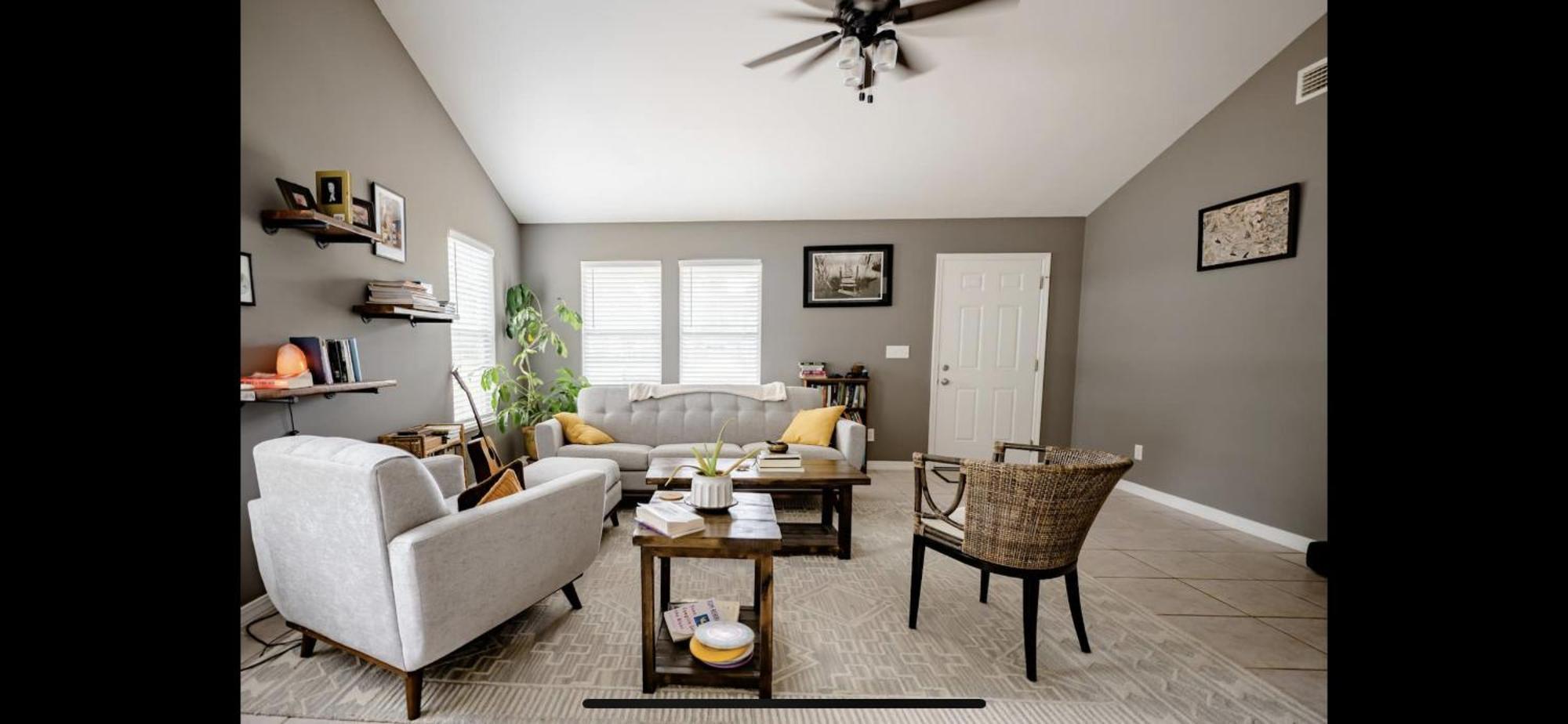 Family Friendly Home In Walking District, 5 Minutes From Beach ガルフ・ショアーズ エクステリア 写真